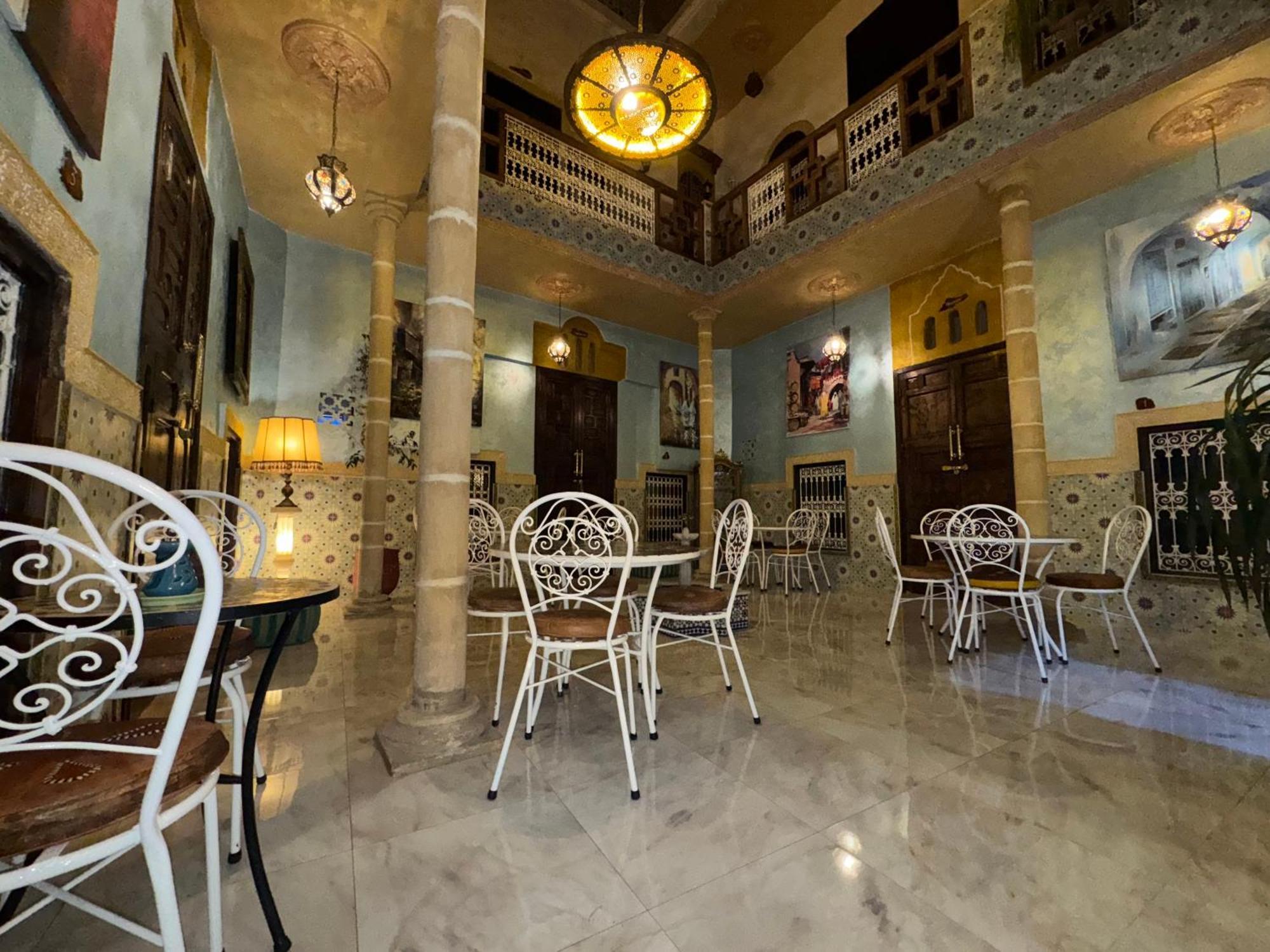 Bed and breakfast Esmeralda By Dar Ouezzani